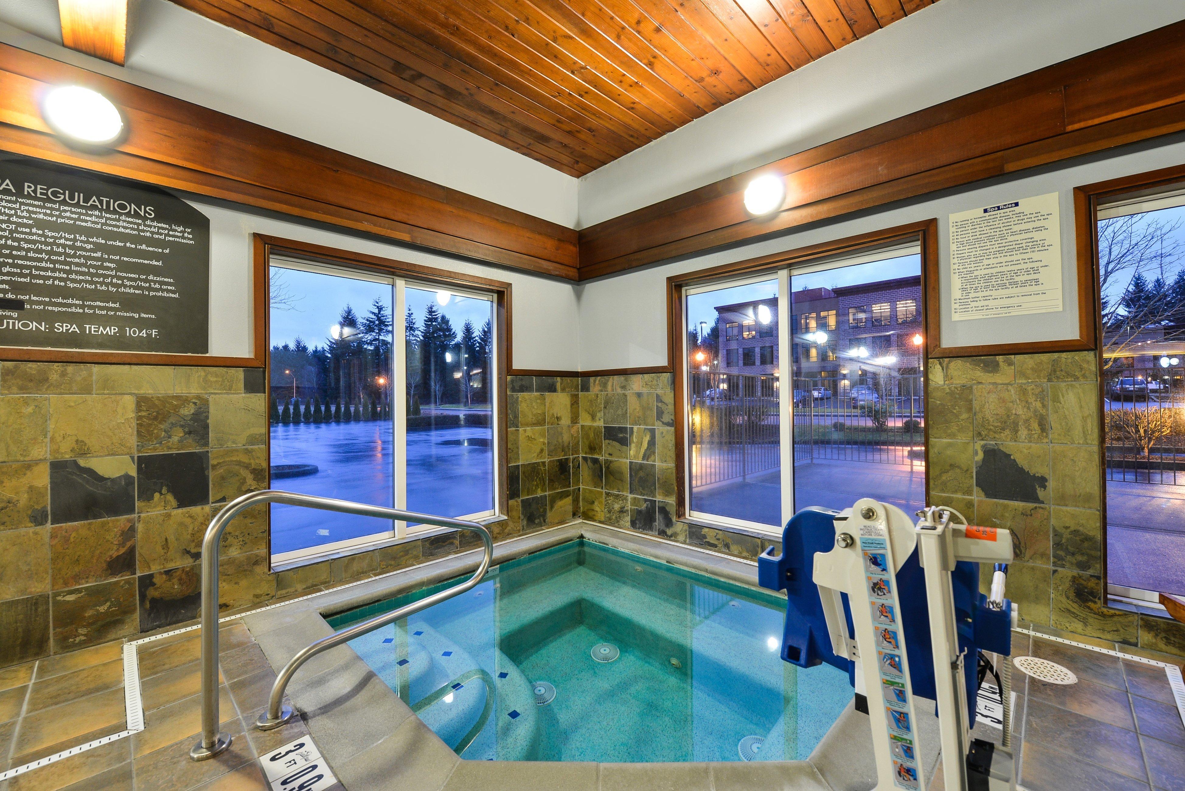 Holiday Inn Express Vancouver North By Ihg Exterior foto